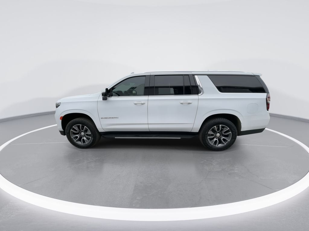 2023 Chevrolet Suburban LT