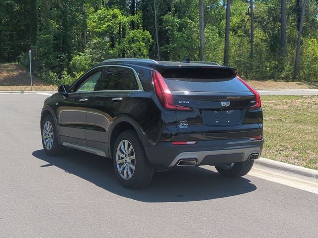 2022 Cadillac XT4 Premium Luxury