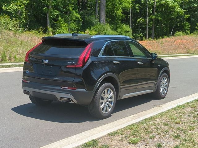 2022 Cadillac XT4 Premium Luxury