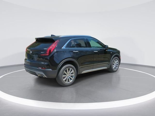 2022 Cadillac XT4 Premium Luxury