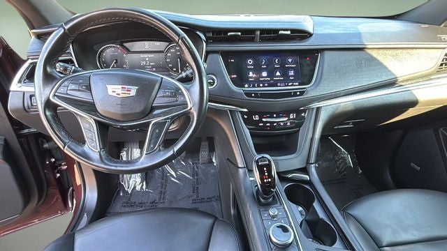 2022 Cadillac XT5 Premium Luxury