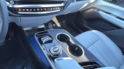 2025 Cadillac LYRIQ Sport