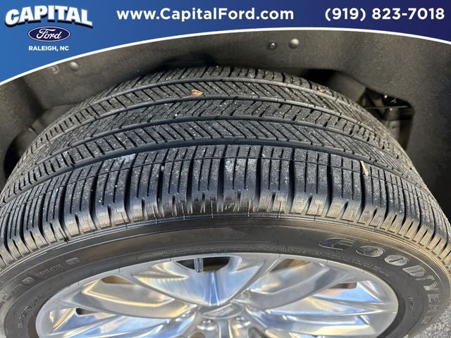 2018 Cadillac Escalade ESV Premium