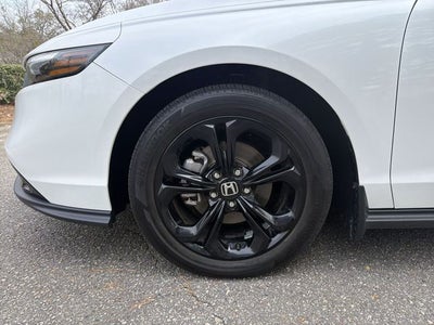 2025 Honda Accord SE