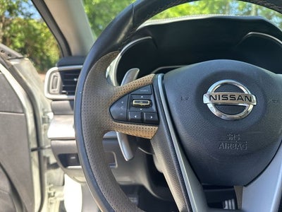 2016 Nissan Maxima SR