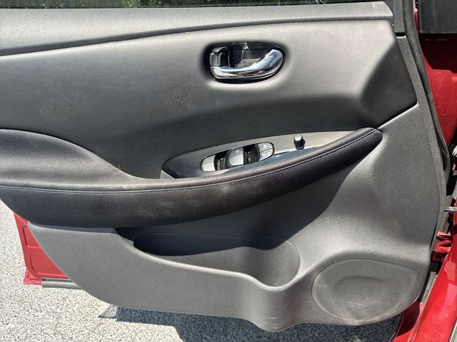 2018 Nissan Leaf SV
