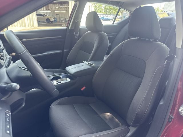 2020 Nissan Altima 2.5 SV