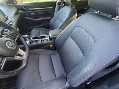 2021 Nissan Altima 2.5 SV