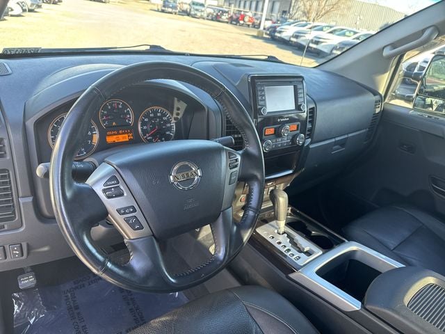 2013 Nissan Titan SL