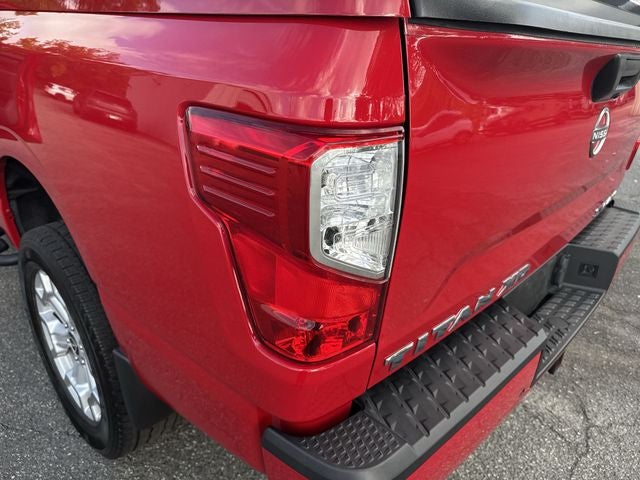 2023 Nissan Titan XD SV