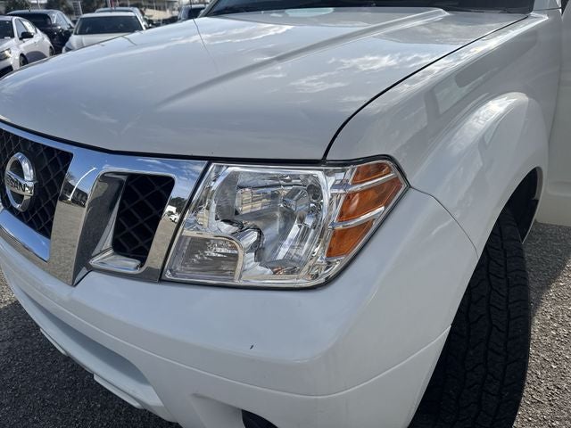 2016 Nissan Frontier SV