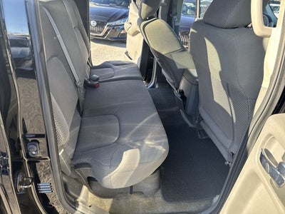 2015 Nissan Frontier SV