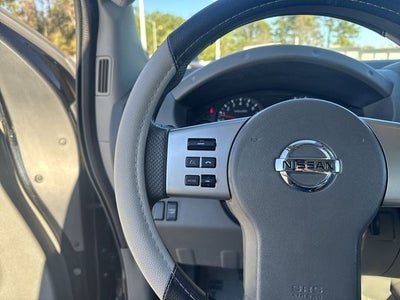 2015 Nissan Frontier SV