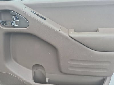 2017 Nissan Frontier SV I4