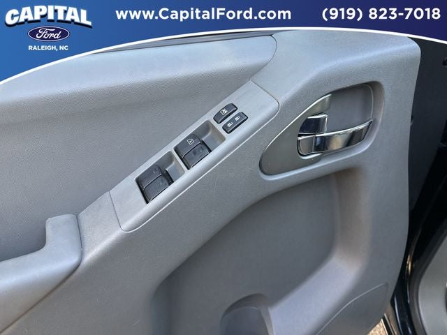 2020 Nissan Frontier SV