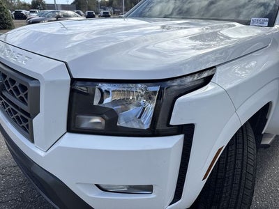 2024 Nissan Frontier SV