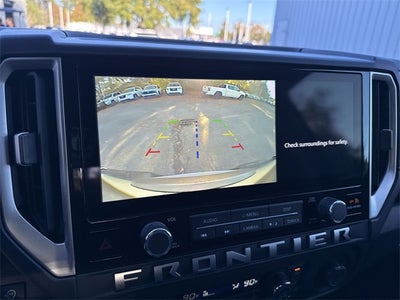 2025 Nissan Frontier SV