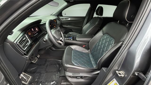 2024 Volkswagen Atlas Cross Sport 2.0T SEL Premium R-Line