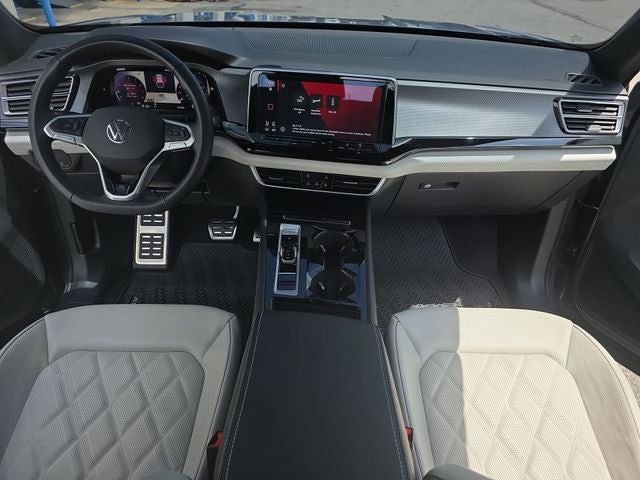 2025 Volkswagen Atlas Cross Sport 2.0T SEL Premium R-Line