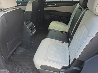 2025 Volkswagen Atlas Cross Sport 2.0T SEL Premium R-Line