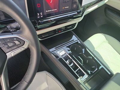 2025 Volkswagen Atlas Cross Sport 2.0T SEL Premium R-Line
