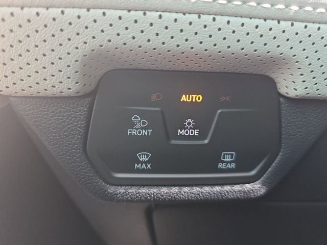 2025 Volkswagen Atlas Cross Sport 2.0T SEL Premium R-Line