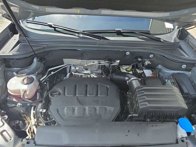 2025 Volkswagen Atlas Cross Sport 2.0T SEL Premium R-Line