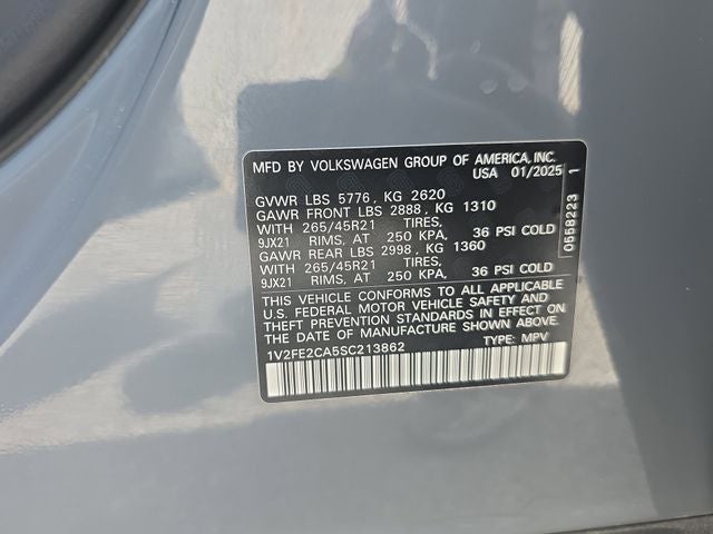 2025 Volkswagen Atlas Cross Sport 2.0T SEL Premium R-Line