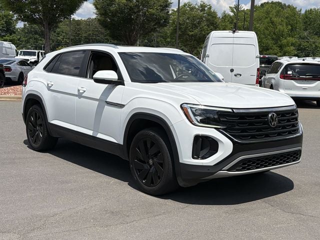 2024 Volkswagen Atlas Cross Sport 2.0T SE w/Technology