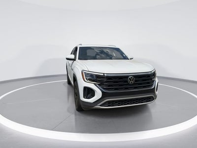 2024 Volkswagen Atlas Cross Sport 2.0T SE w/Technology