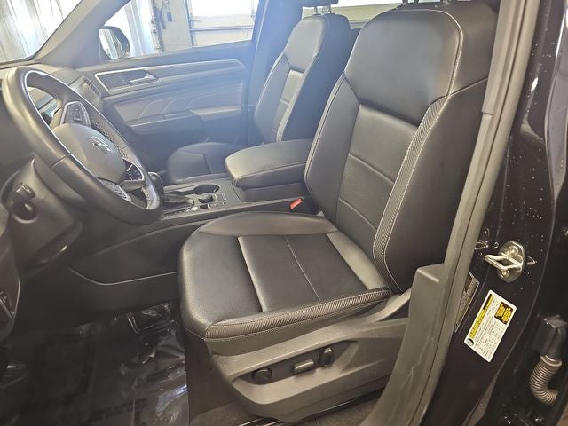 2023 Volkswagen Atlas Cross Sport 2.0T SE