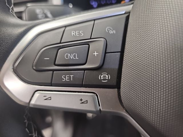 2023 Volkswagen Atlas Cross Sport 2.0T SE