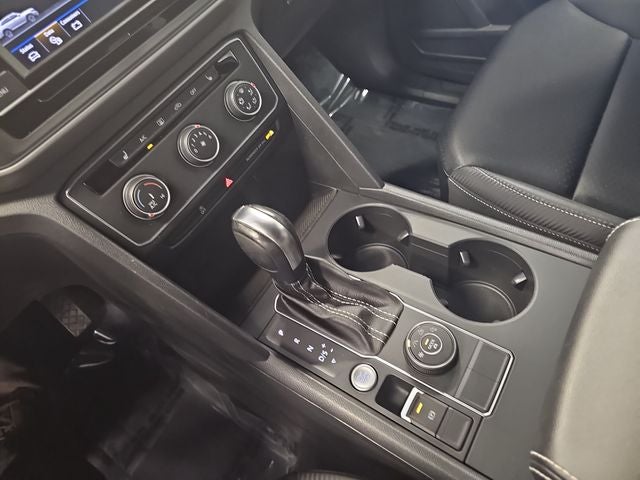 2023 Volkswagen Atlas Cross Sport 2.0T SE