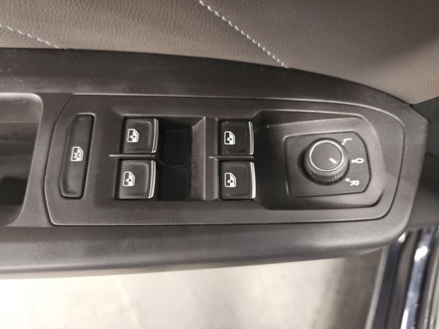 2023 Volkswagen Atlas Cross Sport 2.0T SE