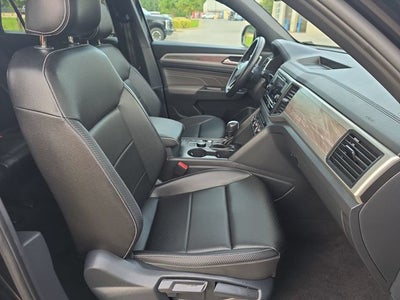 2023 Volkswagen Atlas Cross Sport 2.0T SE