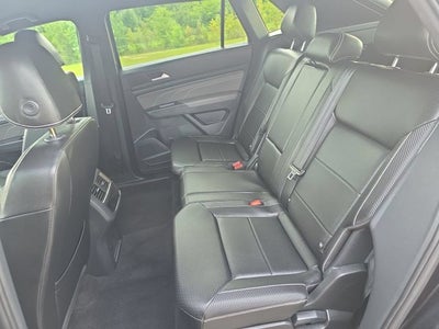 2023 Volkswagen Atlas Cross Sport 2.0T SE