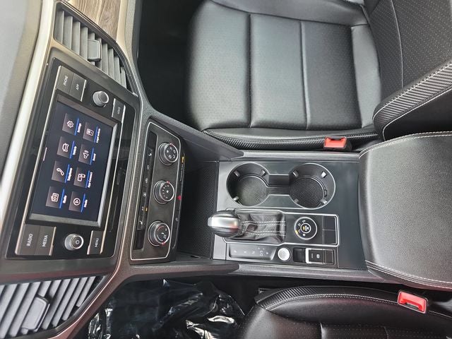 2023 Volkswagen Atlas Cross Sport 2.0T SE
