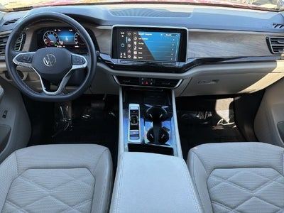 2024 Volkswagen Atlas 2.0T SE w/Technology