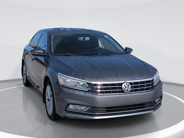 2018 Volkswagen Passat 2.0T SE