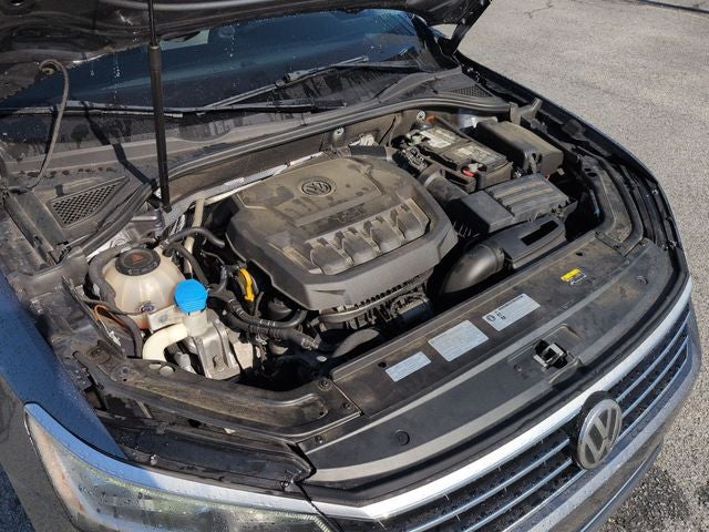 2018 Volkswagen Passat 2.0T SE