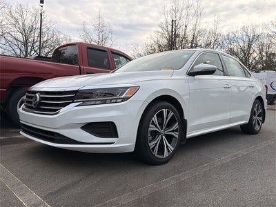 2022 Volkswagen Passat 2.0T SE