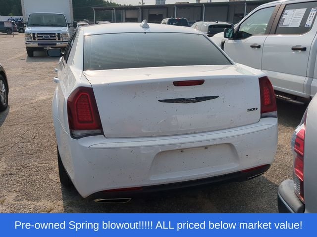 2020 Chrysler 300 Touring