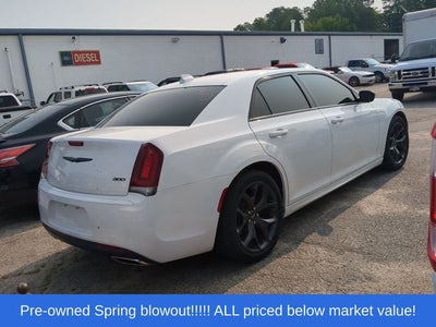 2020 Chrysler 300 Touring