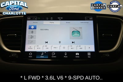 2023 Chrysler Pacifica Touring L