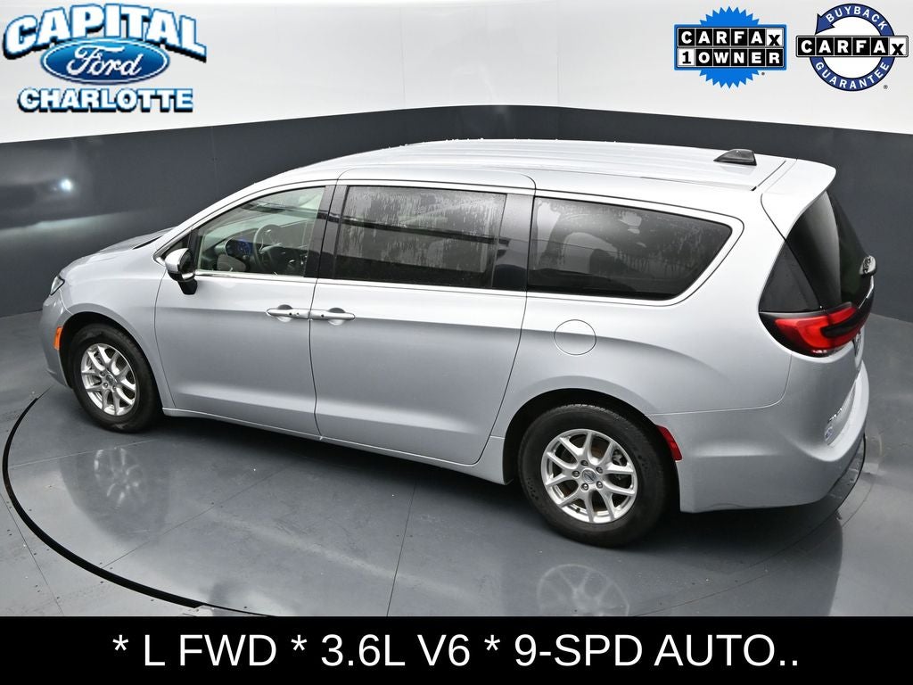 2023 Chrysler Pacifica Touring L