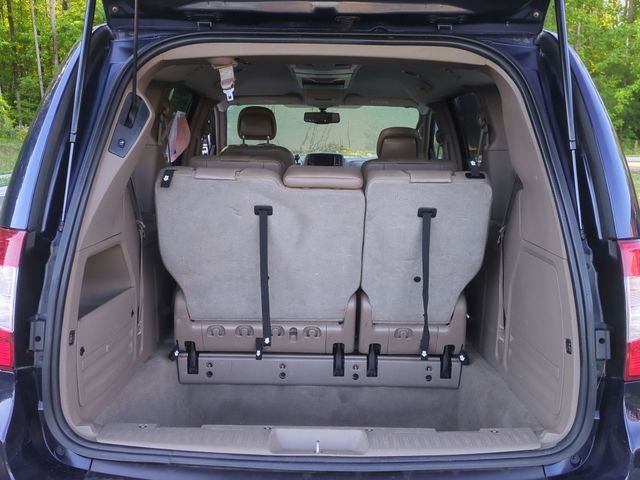 2015 Chrysler Town & Country Touring-L