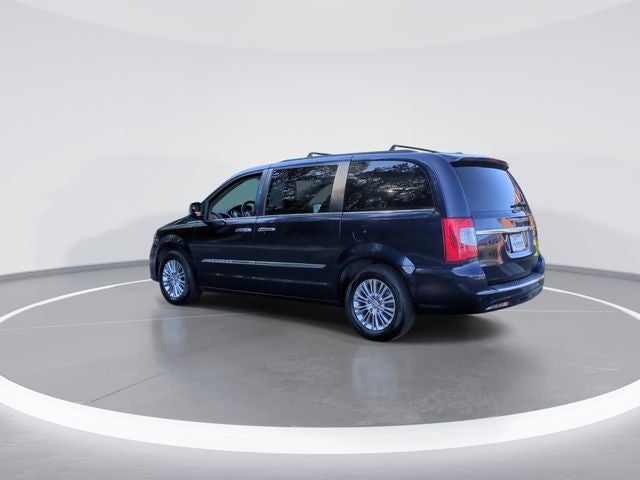 2015 Chrysler Town & Country Touring-L