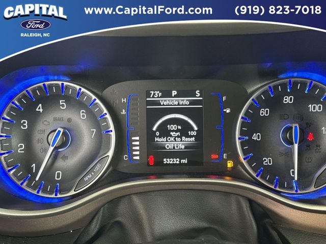 2023 Chrysler Voyager LX