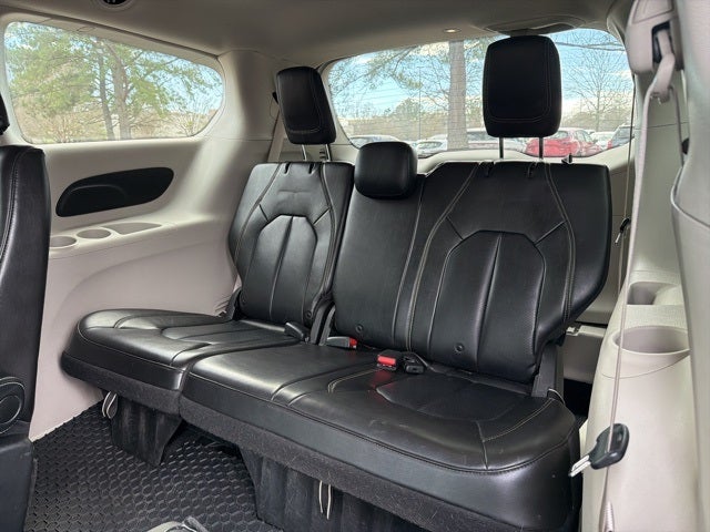 2020 Chrysler Voyager LXI