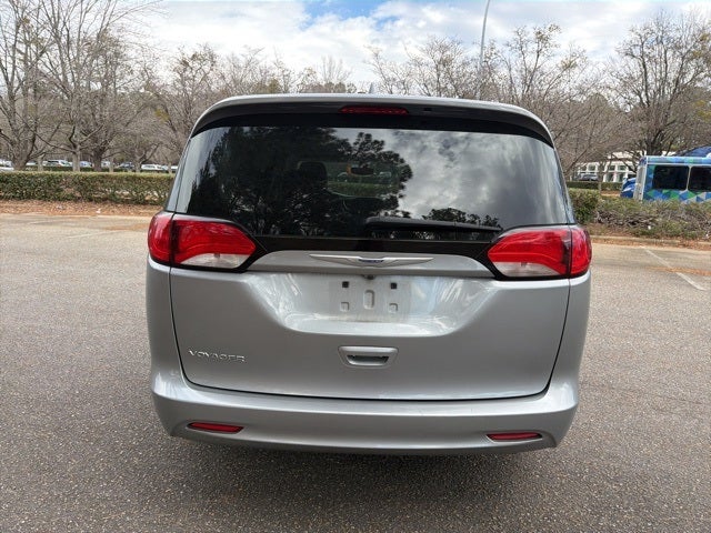 2020 Chrysler Voyager LXI